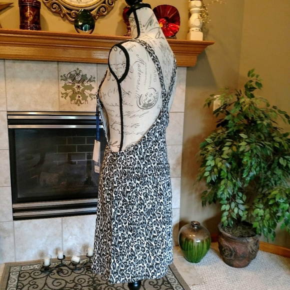 Leopard Print Bib Dress NWT! - Picture 6 of 16
